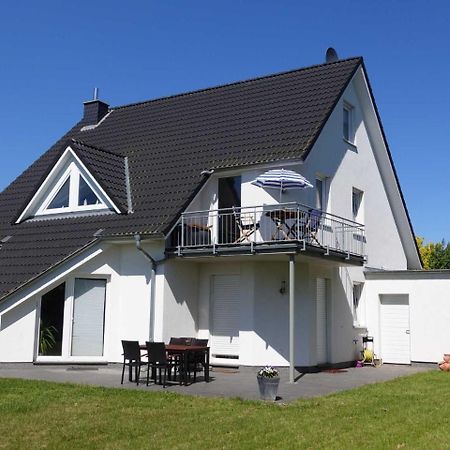 Ferienwohnung Regenbogenhaus Hasselberg  Екстер'єр фото