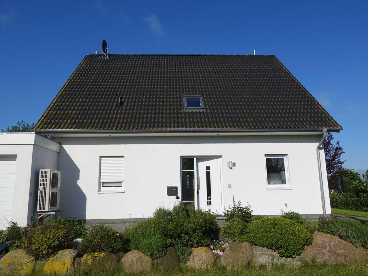 Ferienwohnung Regenbogenhaus Hasselberg  Екстер'єр фото