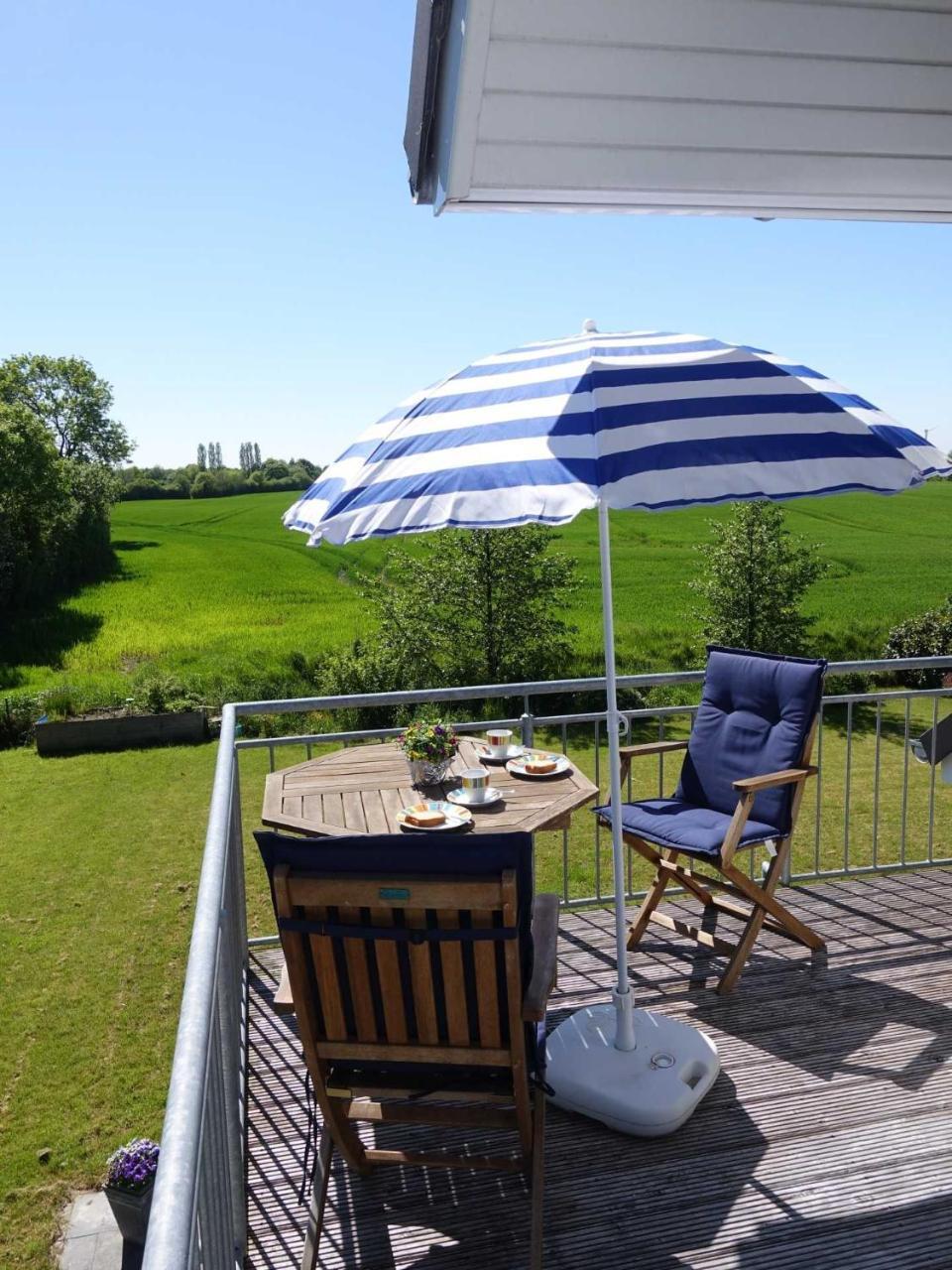 Ferienwohnung Regenbogenhaus Hasselberg  Екстер'єр фото